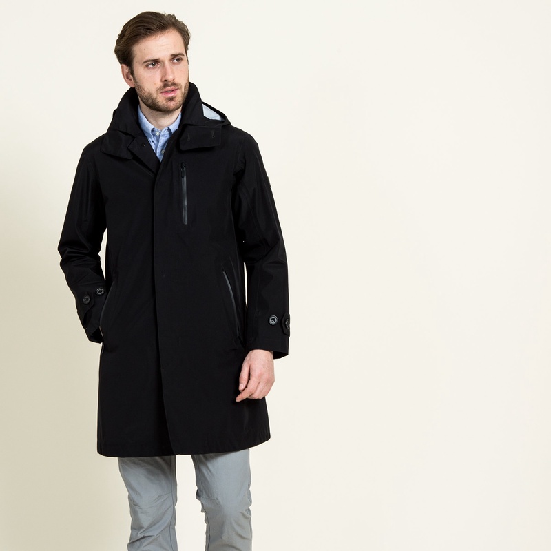 Aigle Gore-Tex 3-layer Coat ZBH1400: Black Aigle Gore-Tex 3-layer Coat ZBH1400: Black
