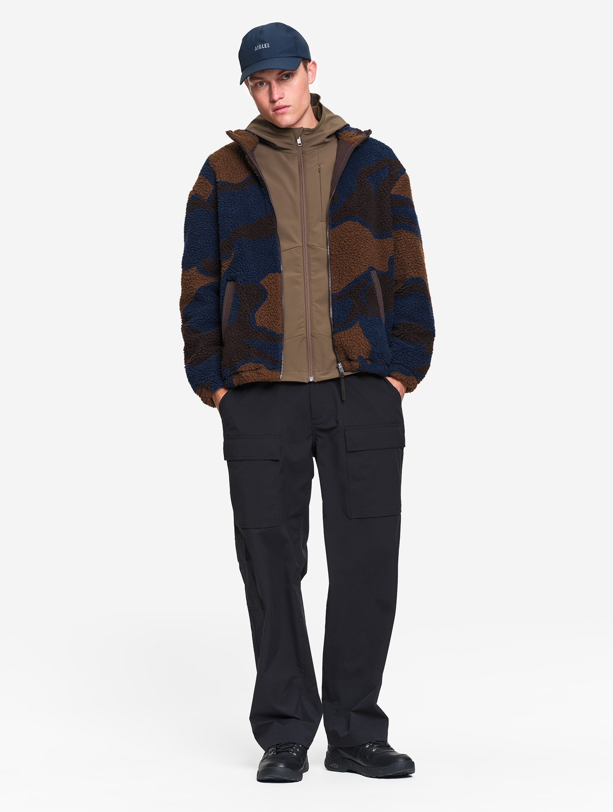 メンズ ネイビージャカード シェルパフリース ZSHBV42 - AIGLE